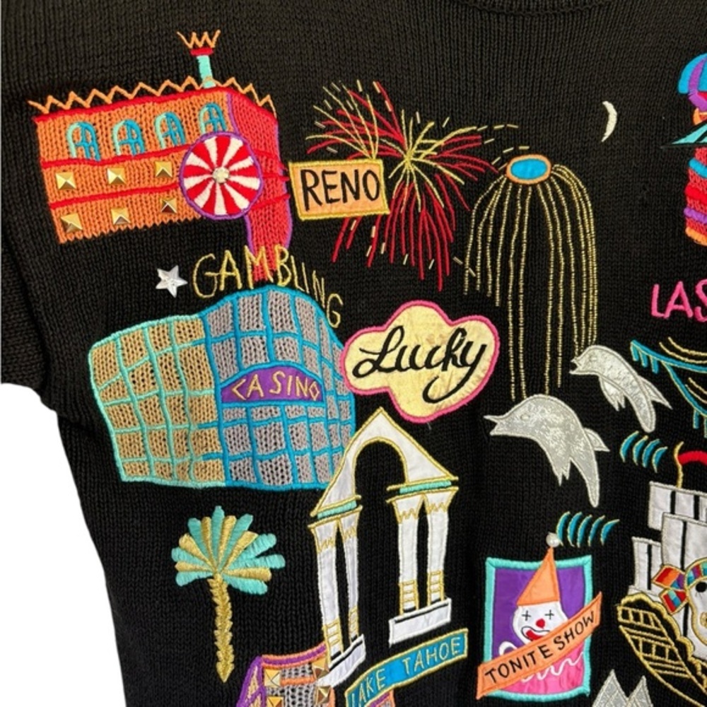 Sandylo Casino Oversized Sweater w/ Shoulder Pads Embroidered One Size - Picture 2 of 7